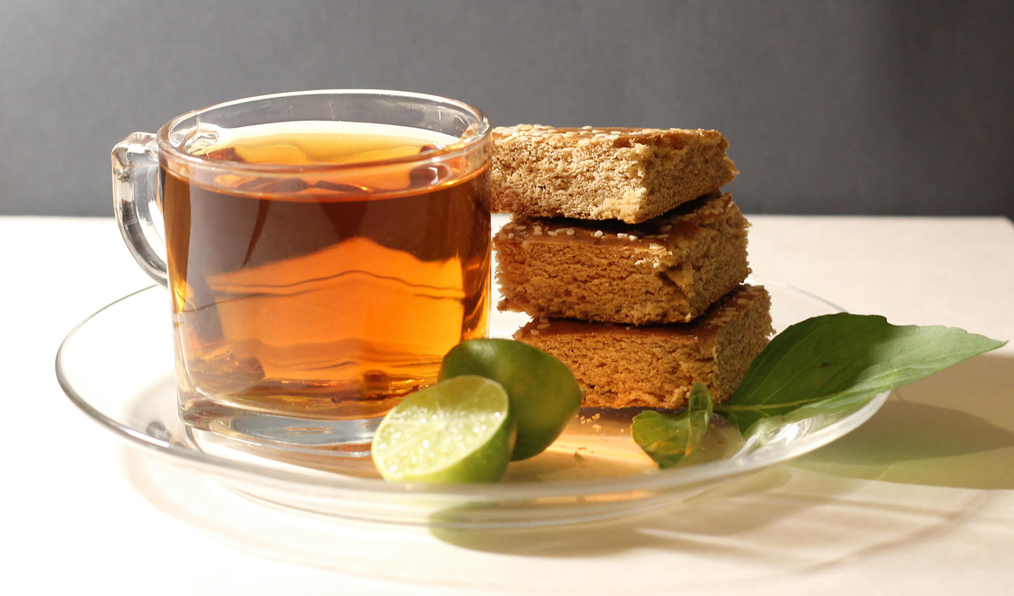 Într-o seară, la un ceai, cu Frica